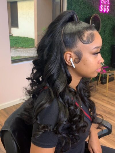 SD WAVY PONYTAIL + 13X4 FRONTAL OR HD FRONTAL (ALEXA)