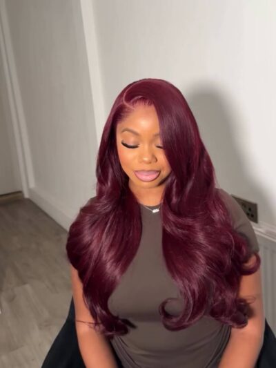 SD BURGUNDY WAVY FULL FRONTAL WIG